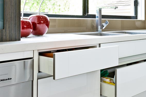 White Modern Kitchen Design by Summit Kitchens Melbourne