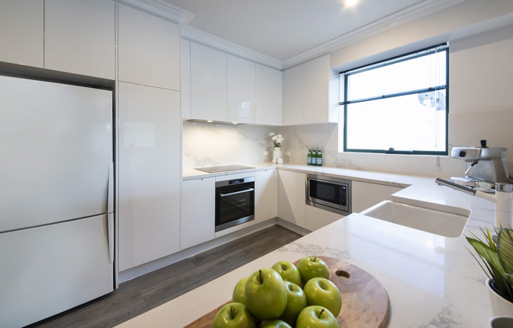 Small Modern Kitchen South Yarra Overview